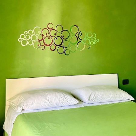 Color House Malpensa B&B Cassano Magnago Екстериор снимка