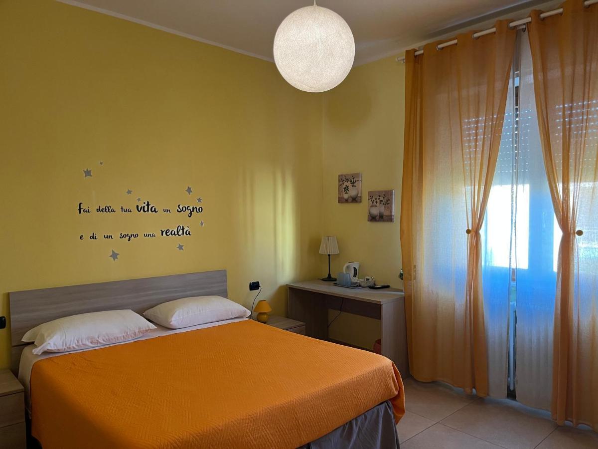 Color House Malpensa B&B Cassano Magnago Екстериор снимка