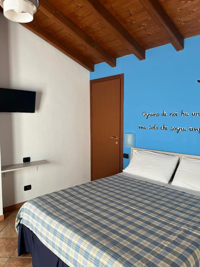 Color House Malpensa B&B Cassano Magnago Екстериор снимка