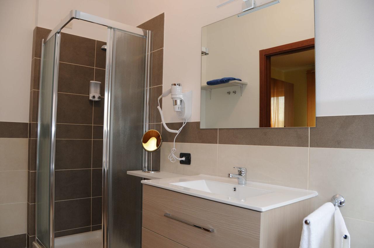 Color House Malpensa B&B Cassano Magnago Екстериор снимка